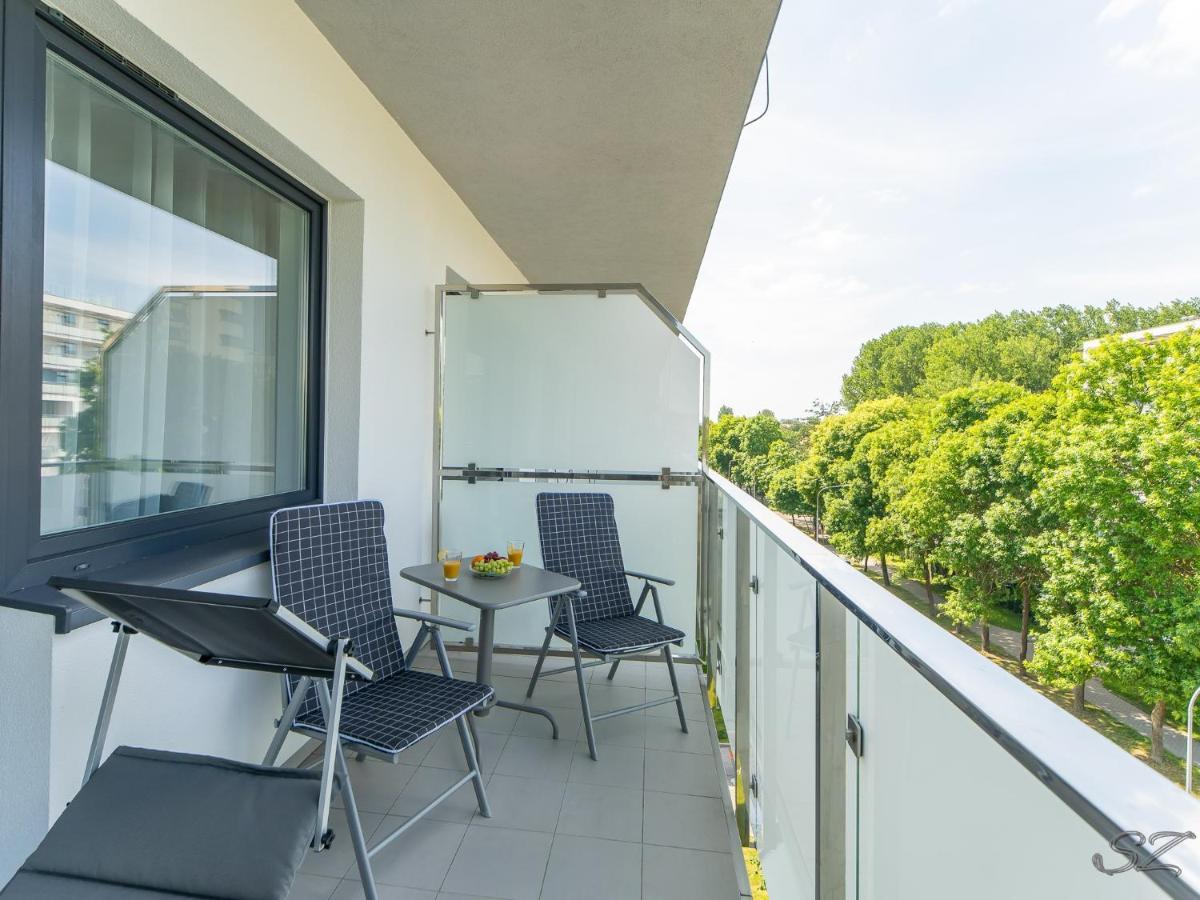 Apartamento Blizej Morza 102 Z Prywatnym Garazem I Rowerami W Cenie Kołobrzeg Exterior foto